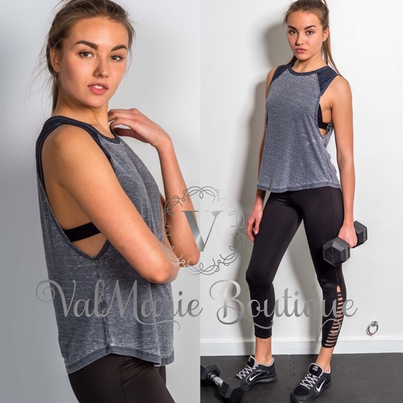 MUSCLE WORKOUT TANK - Picture 2 of 3